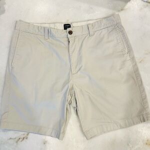 J. Crew Men's Khaki Flat Front Chino Shorts 36W/9” inseam